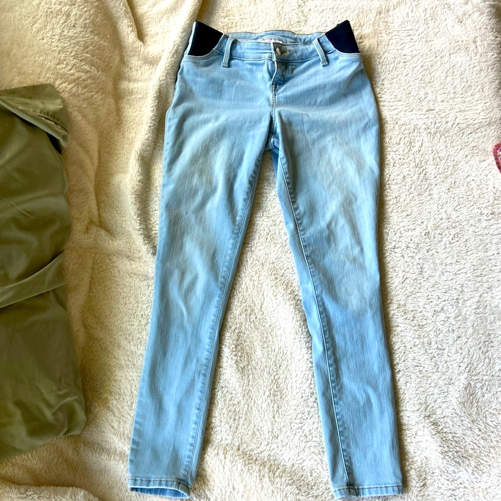 Maternity pants by Ingrid & isabel